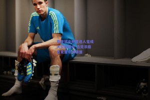 詹皇将全明星选人变成大型招募会 选完浓眉选克雷引爆联盟