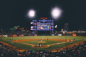 邮报，热刺酝酿惊天交易！里沙利松+现金换水晶宫核心埃泽，同步锁定布伦特福德射手维萨